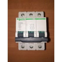 magnetotermico 3 moduli 3P 32A - 6KA cod. 24287